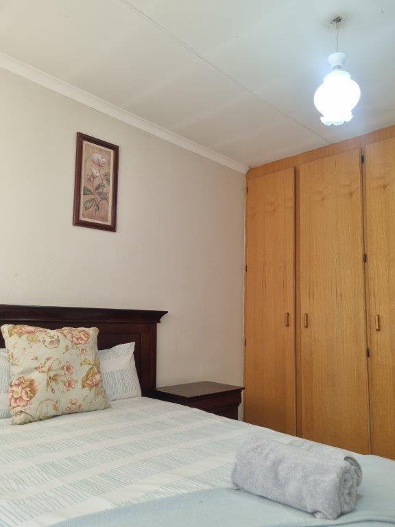 2 Bedroom Property for Sale in Ladybrand Free State